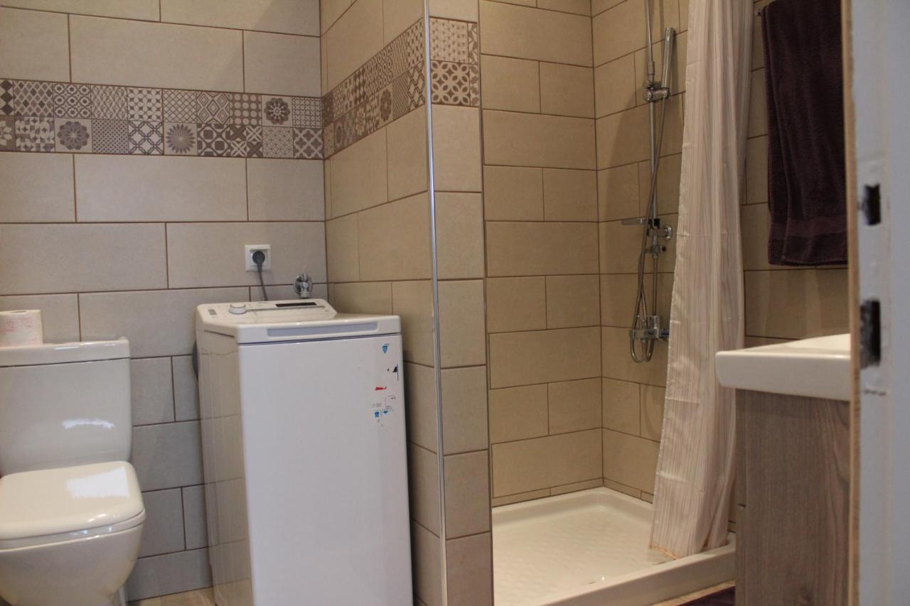 Pares Comfort Apartment Nea Karvali Exterior photo